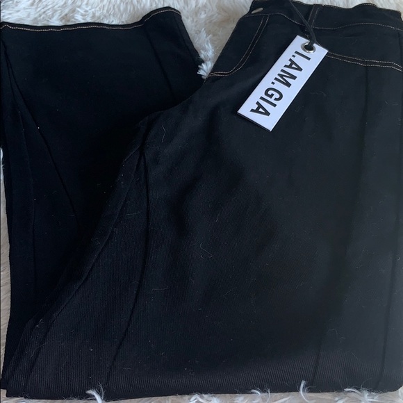 I am Gia Thorne Pant - Picture 6 of 8